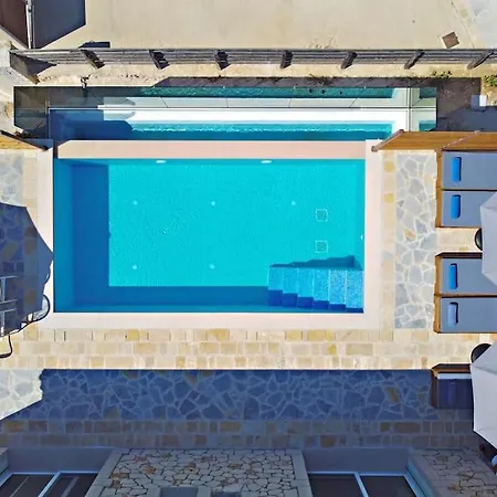 Di Pietra Iii Corfu (city)