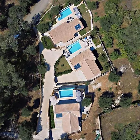 Di Pietra Iii * Liapádesz